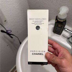 Chanel Précision Body Excellence Firming Gel - cellulite fix tightening skincare